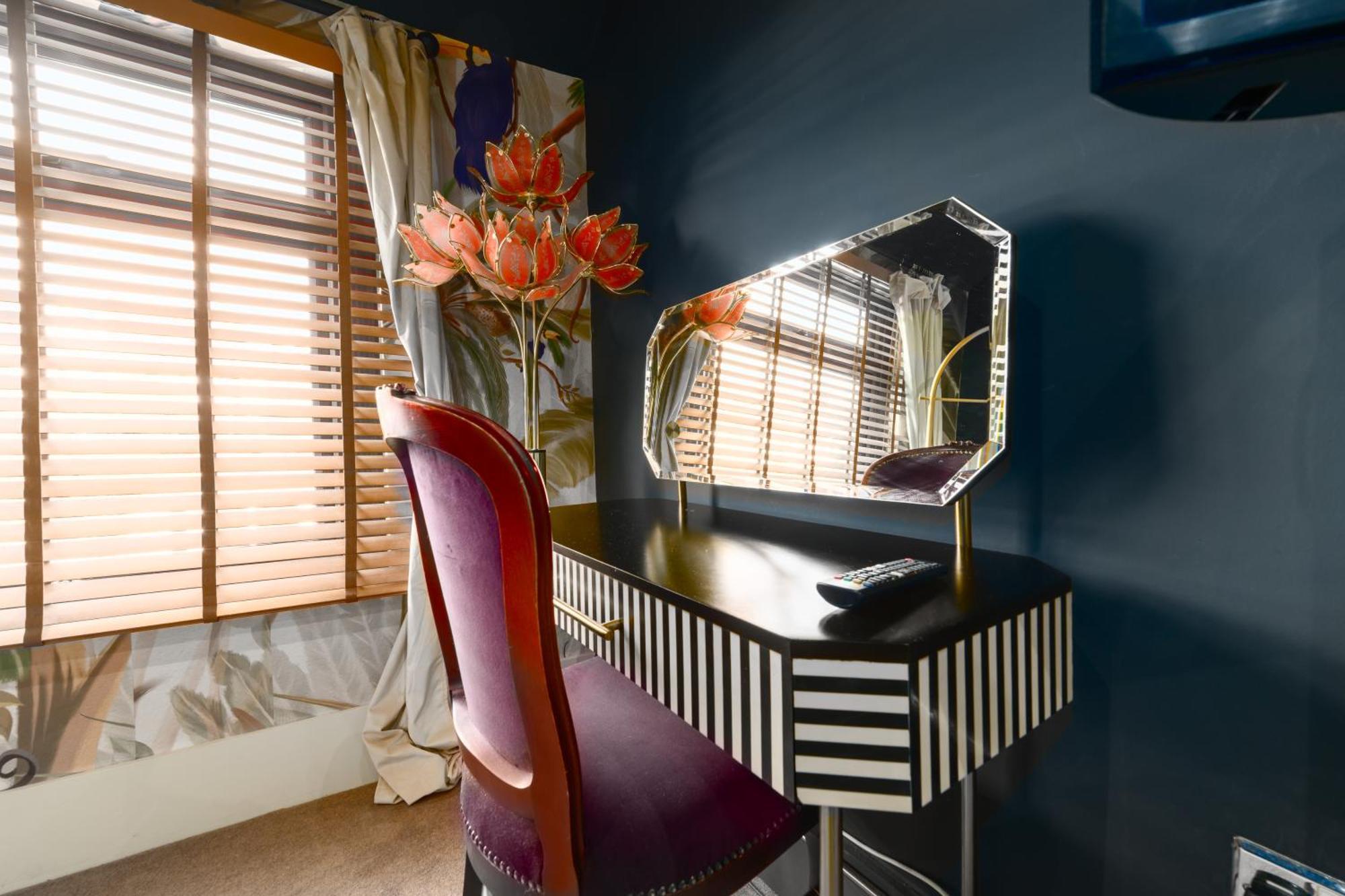 City Retreat, Spacious 4 Bed House, Games Room, Parking, Hot Tub & Bbq Cardiff Buitenkant foto